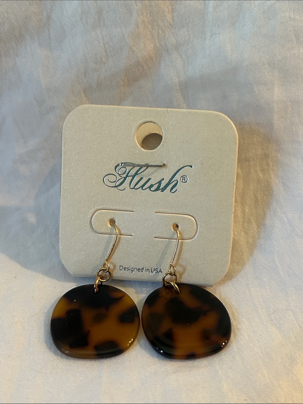 Flush Tortoiseshell Drop Earrings - Brown/Black